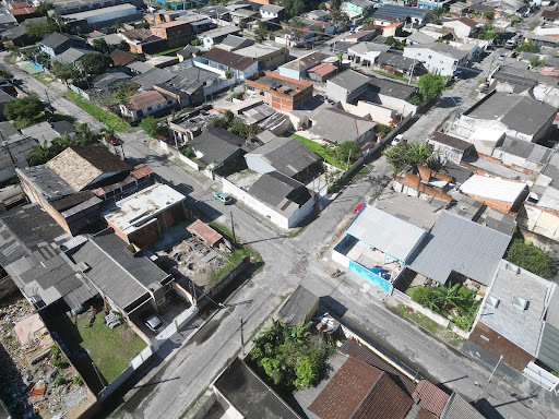 Terreno Esquina em Matinhos: Área de Moradores, Ótima Opção