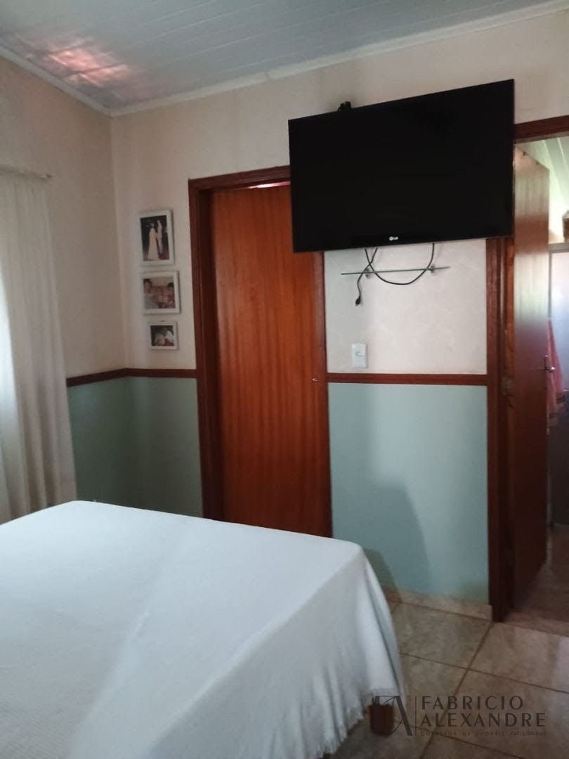 Casa à venda com 4 quartos, 1 suíte, 4 vagas e 200m² no Condomínio Curimbatas, Mendonça (SP) — foto 19 de 30