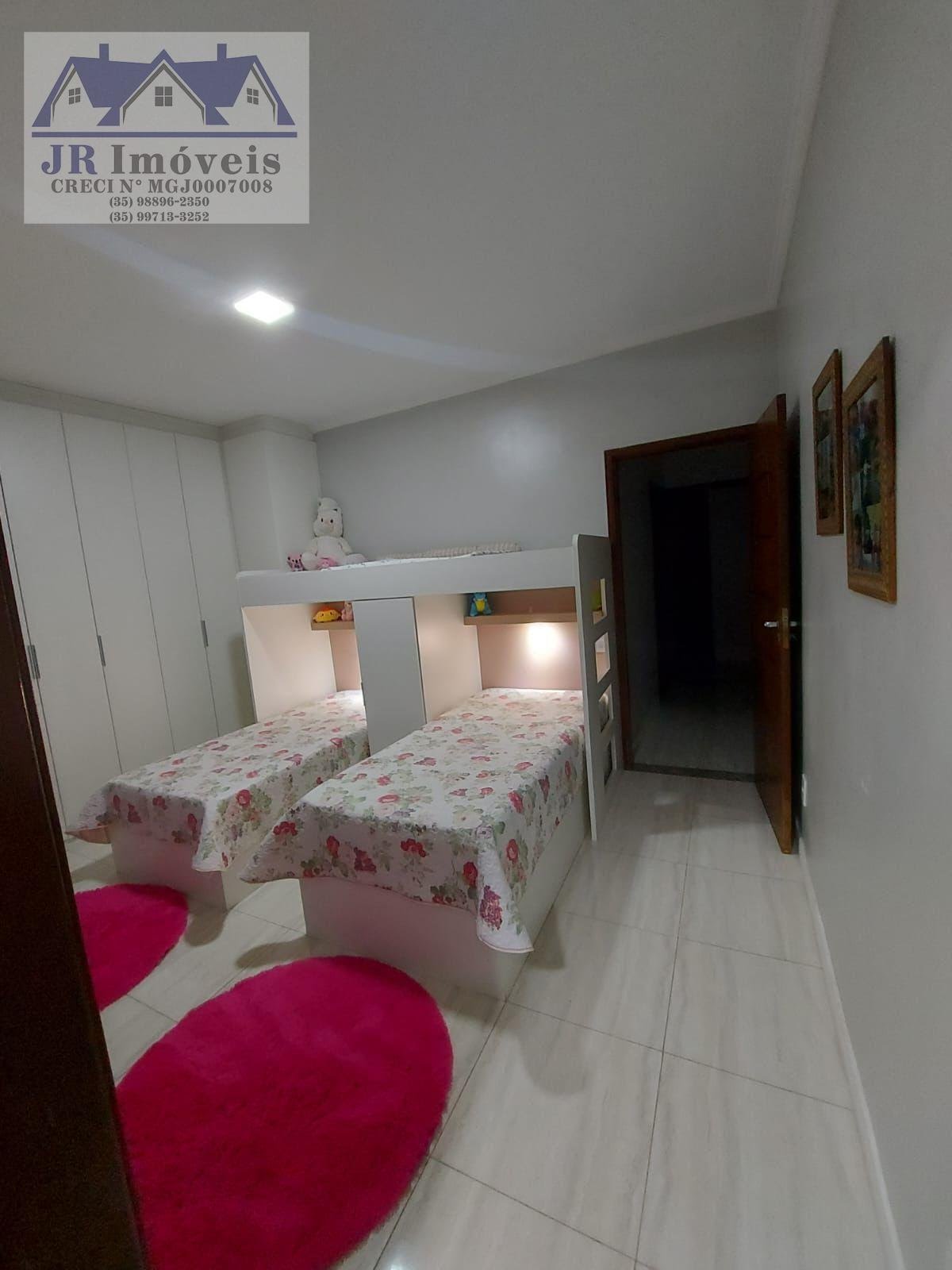 Casa à venda com 2 quartos, 1 suíte, 1 vaga e 200m² no Boa Vista, Itajubá (MG) — foto 2 de 26