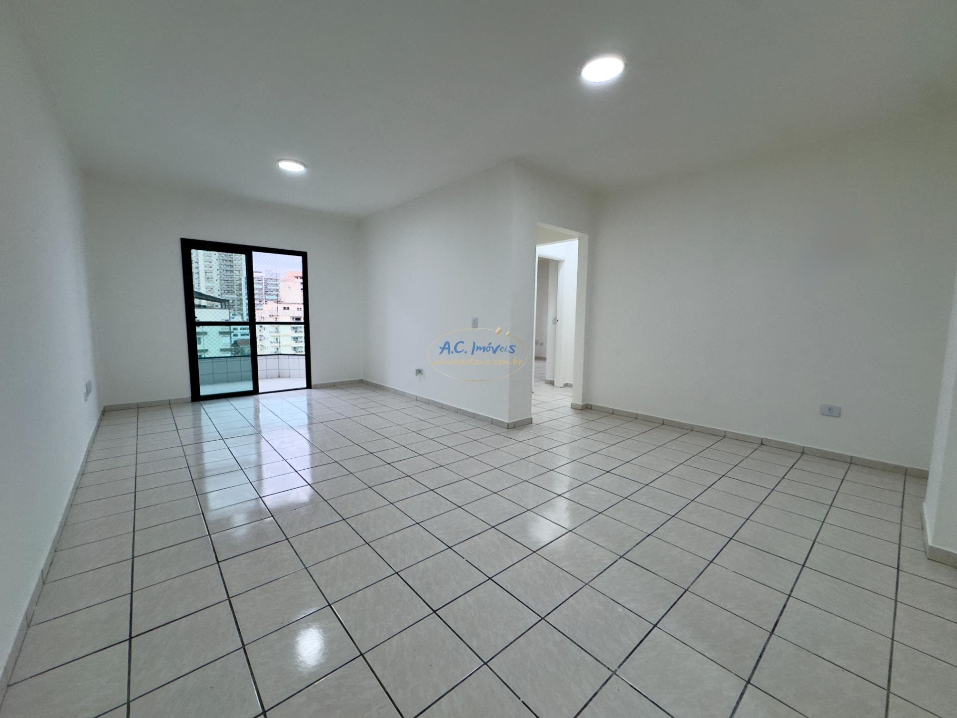 Apartamento à venda com 2 quartos, 2 banheiros, 1 vaga e 87m² no Cidade Ocian, Praia Grande — foto principal