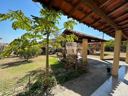 Chácara, 4 quartos, 250 m² - Foto 1
