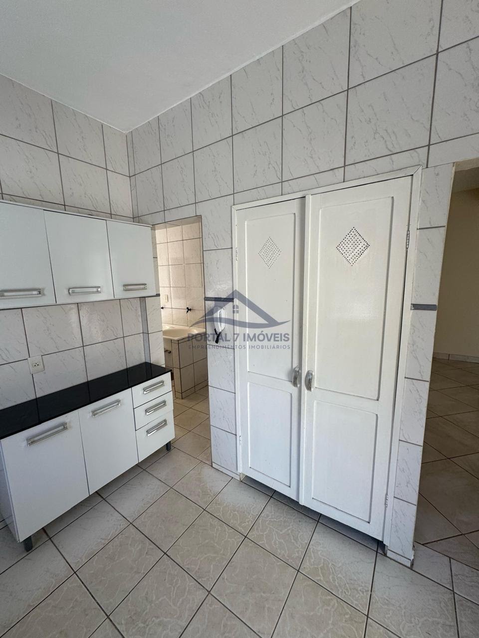 Casa à venda com 4 quartos, 2 suítes, 4 vagas e 180m² no Portal da Serra, Sete Lagoas (MG) — foto 14 de 25