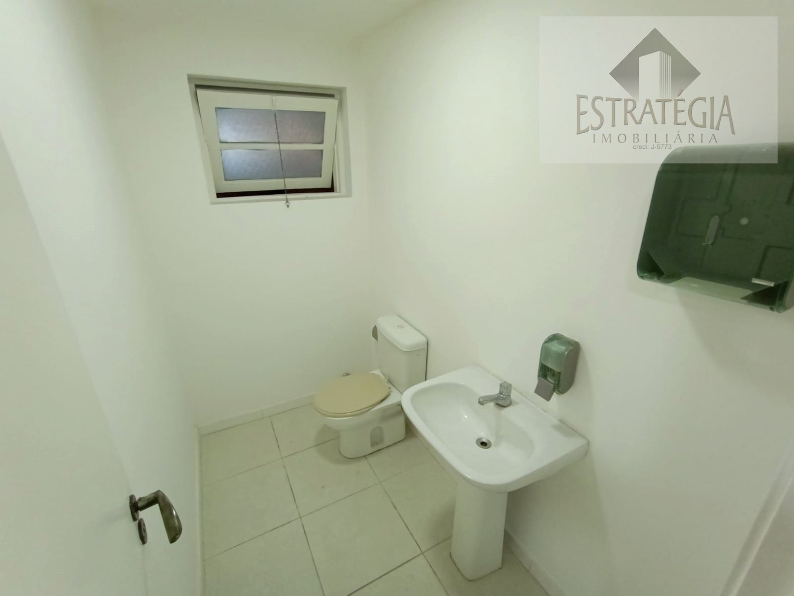 Comercial para alugar com 150m² no Centro, Petrópolis (RJ) — foto 13 de 15