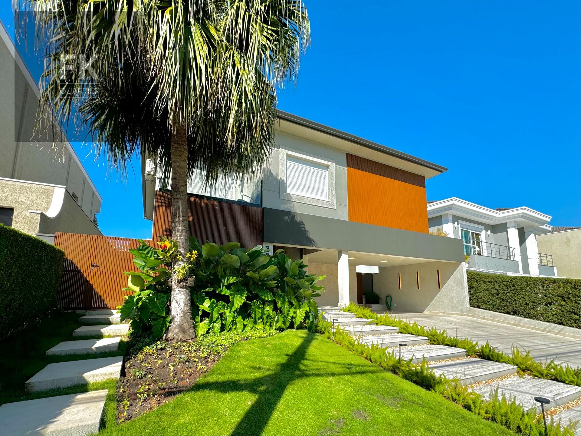 Casa à venda com 5 quartos, 5 suítes, 4 vagas e 500m² no Alphaville Residencial Dois, Barueri (SP) — foto 2 de 30