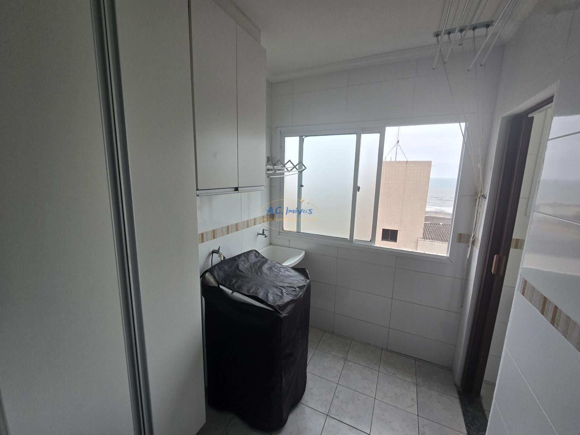 Apartamento à venda com 3 quartos, 2 suítes, 2 vagas e 139m² no Vila Tupi, Praia Grande (SP) — foto 3 de 27