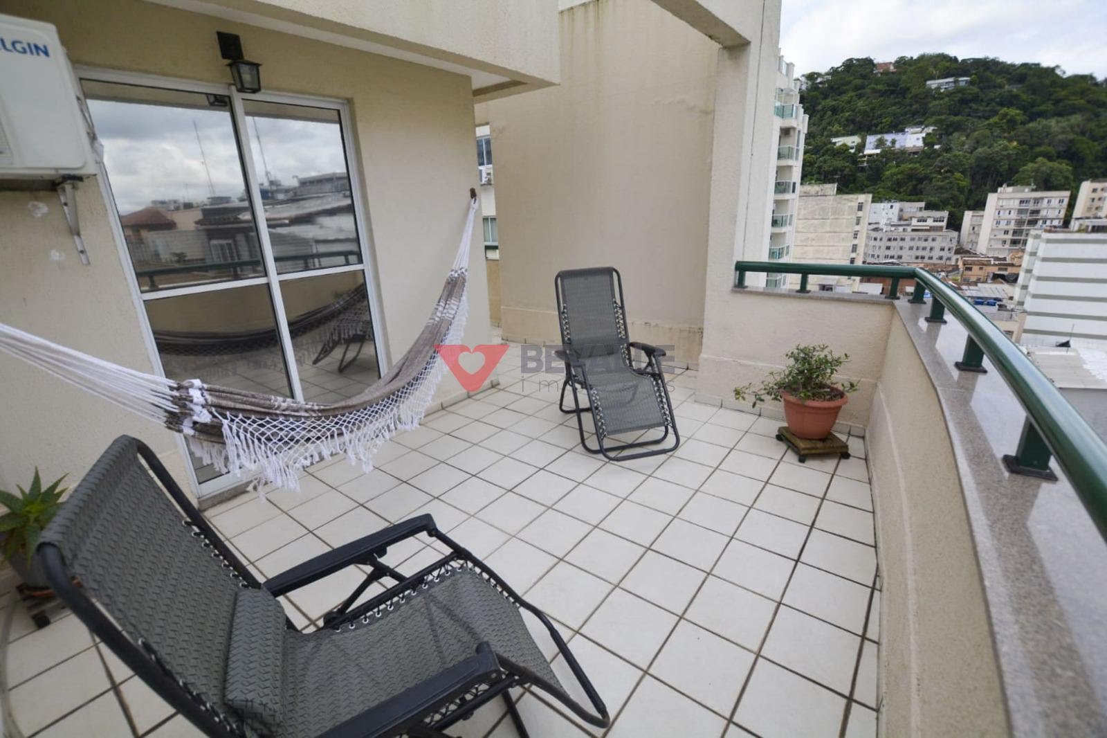 Cobertura à venda com 2 quartos, 2 suítes, 2 vagas e 203m² no Botafogo, Rio de Janeiro (RJ) — foto 10 de 27
