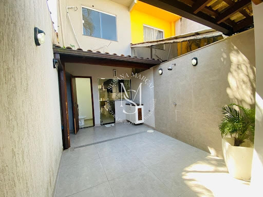 Casa Triplex com 3 suítes na Praia da Ribeira – Angra dos Reis