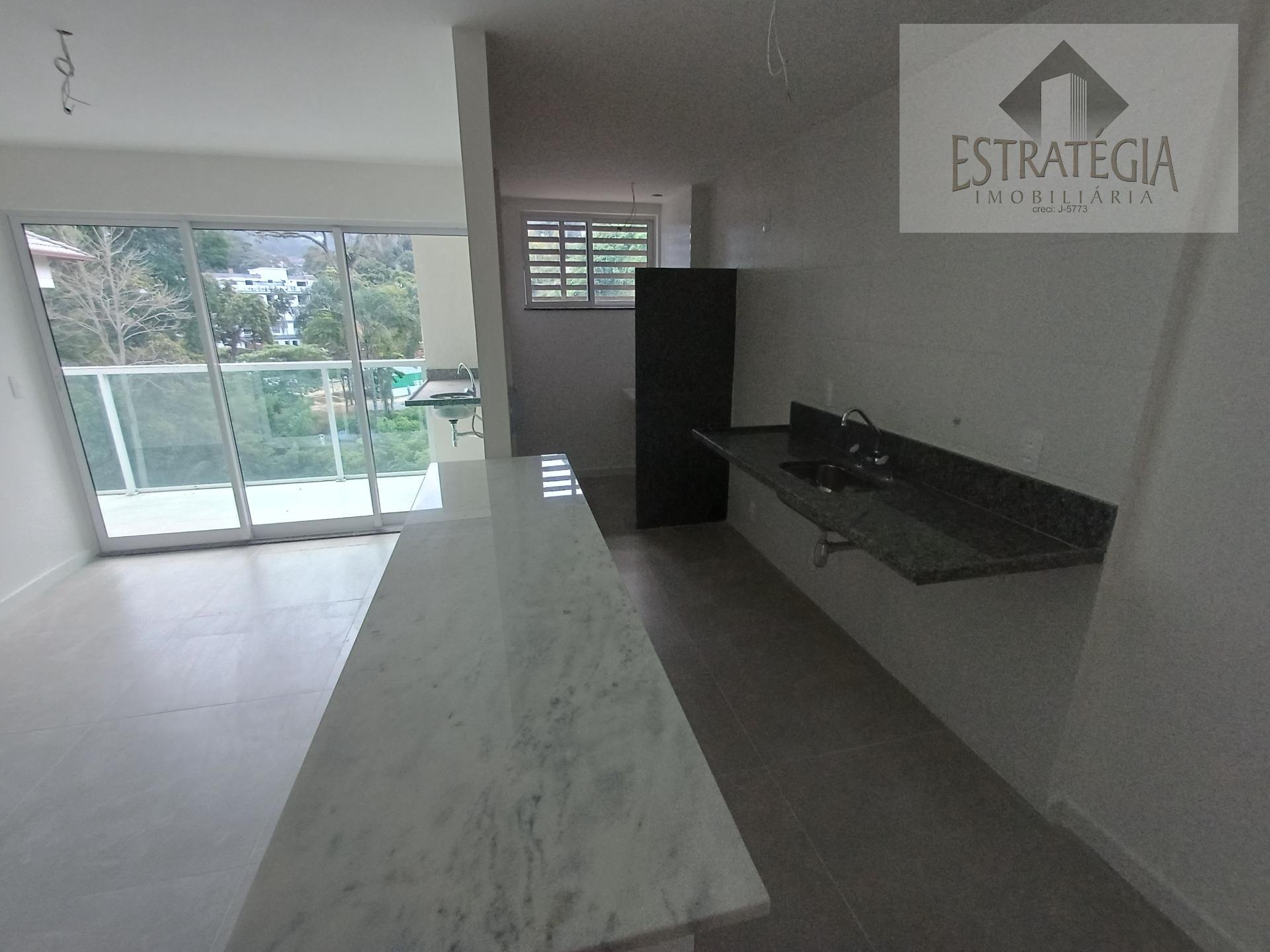 Apartamento à venda com 2 quartos, 1 suíte, 1 vaga e 69m² no Retiro, Petrópolis (RJ) — foto 4 de 22