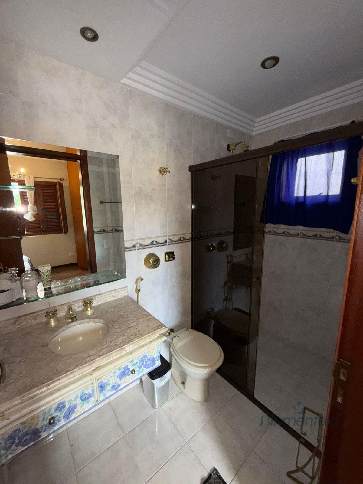 Casa à venda com 3 suítes, 4 vagas e 369m² no Condominio Arujazinho I II III, Arujá (SP) — foto 30 de 30