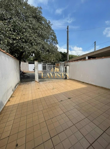 Casa Térrea em MRF1 -  Bom Jesus dos Perdões