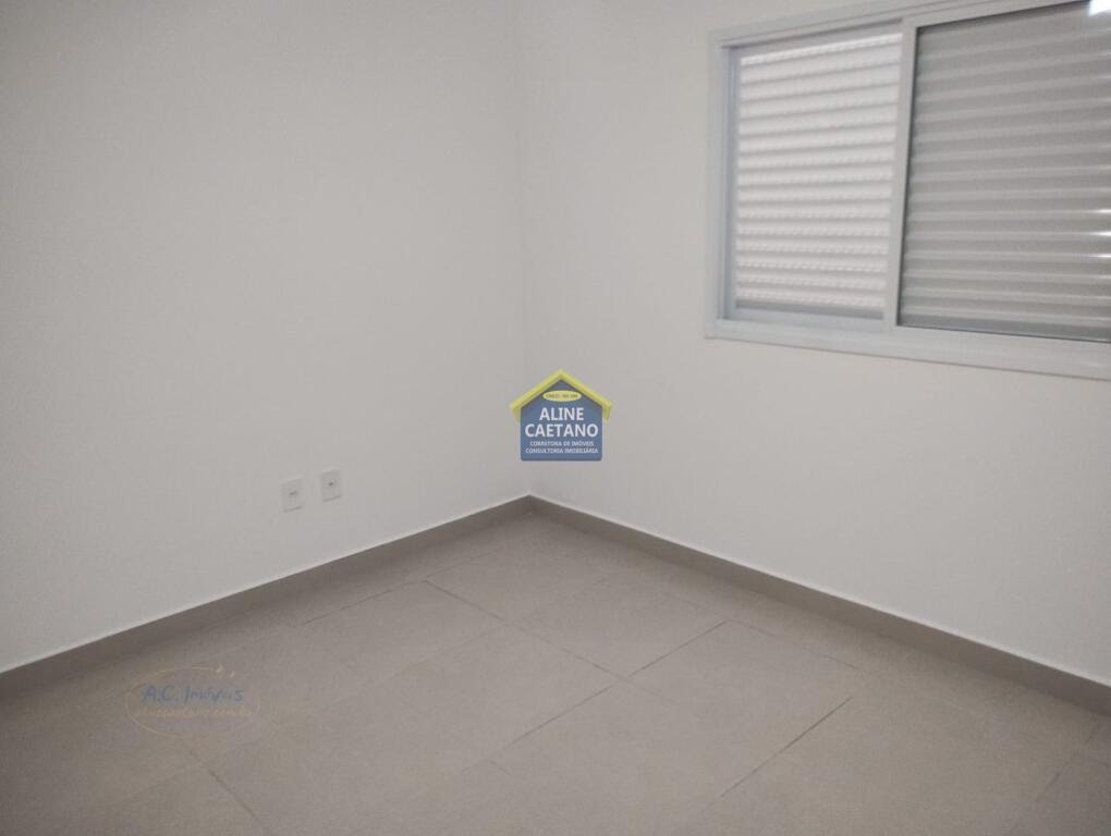 Casa à venda com 2 quartos, 1 suíte, 2 vagas e 75m² no Vilamar, Praia Grande (SP) — foto 17 de 21