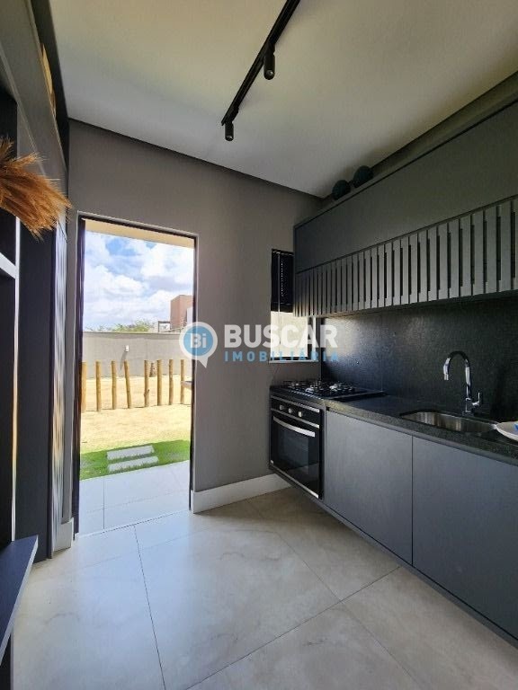 Casa à venda com 2 quartos, 1 banheiro, 1 vaga e 110m² no Conceição, Feira de Santana (BA) — foto 3 de 5