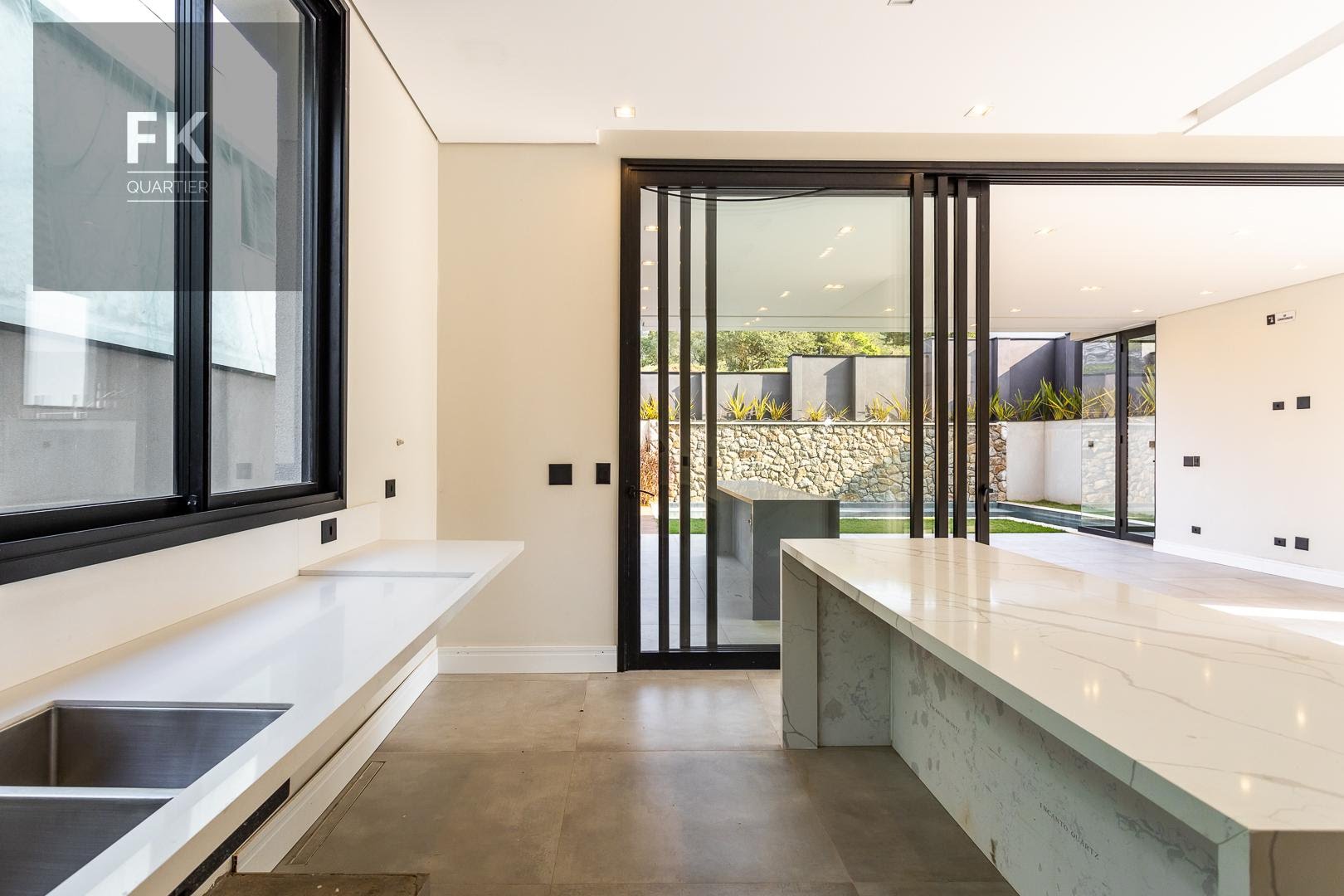 Casa à venda com 4 quartos, 4 suítes, 6 vagas e 440m² no Alphaville, Santana de Parnaíba (SP) — foto 18 de 30