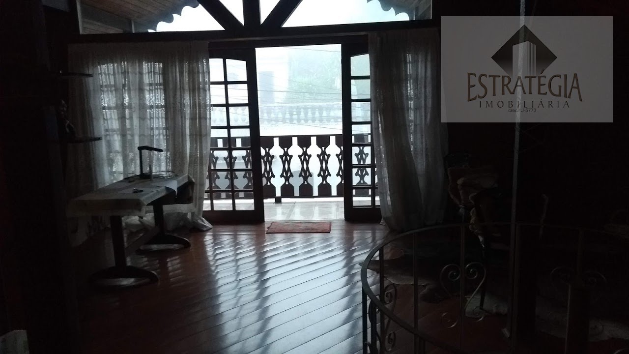 Casa à venda com 4 quartos, 2 banheiros, 2 vagas e 202m² no São Sebastião, Petrópolis (RJ) — foto 7 de 16