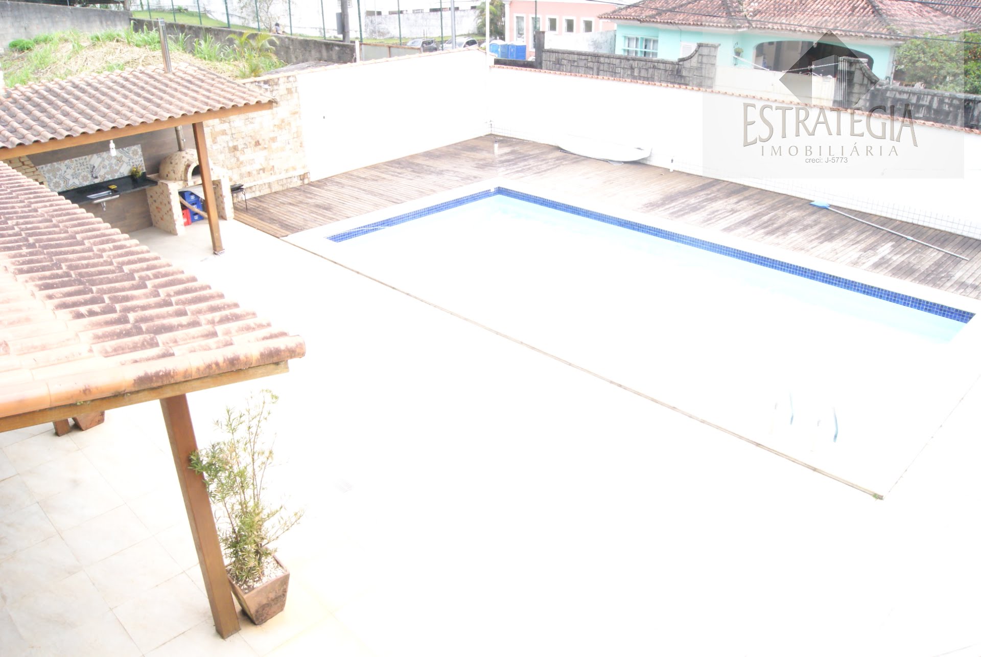 Casa à venda com 5 quartos, 4 suítes, 6 vagas e 260m² no Quitandinha, Petrópolis (RJ) — foto 29 de 30