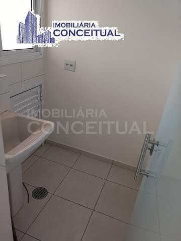 Área de Serviço com Armário