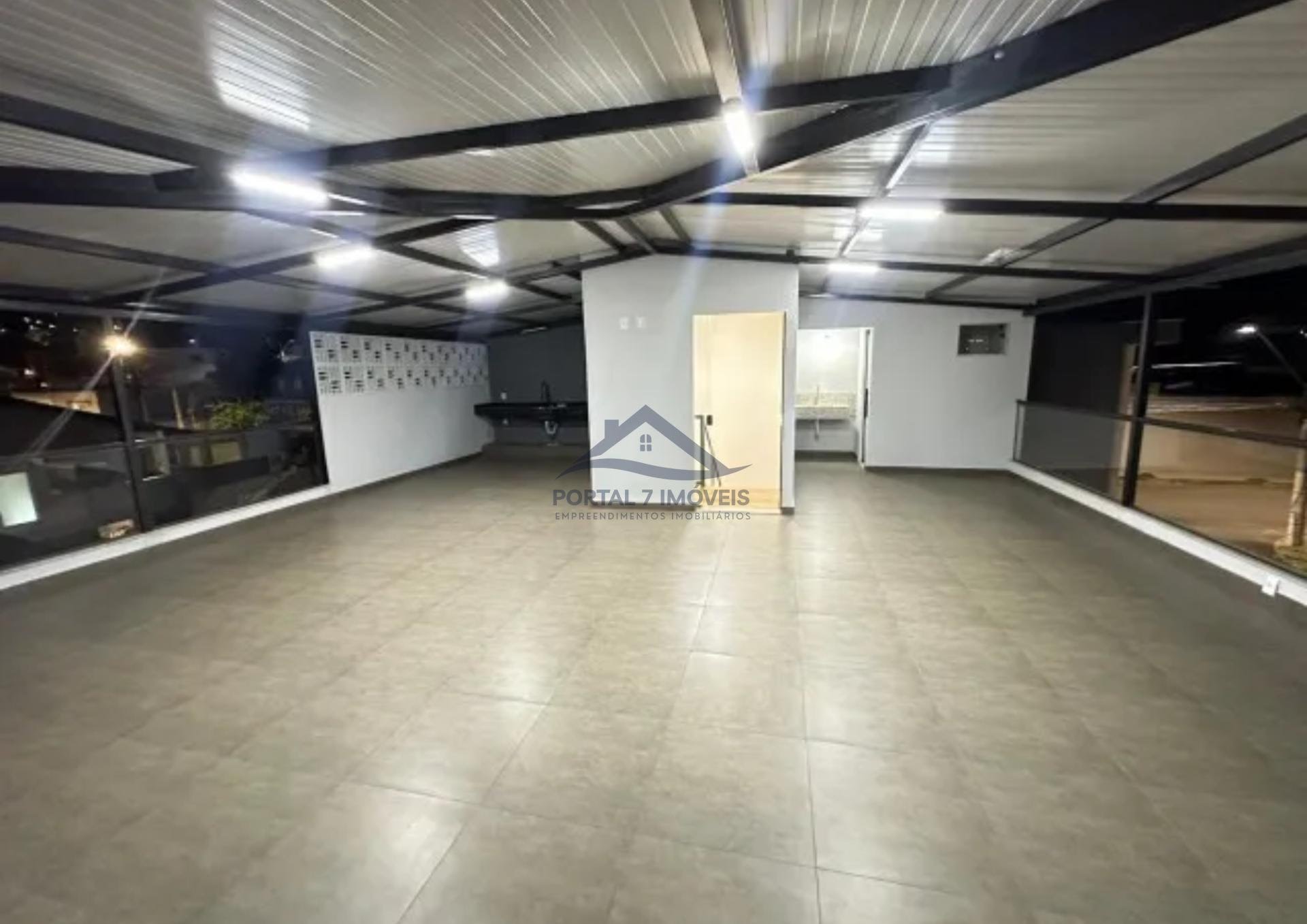 Casa à venda com 4 quartos, 2 suítes, 2 vagas e 263m² no Jardim Arizona, Sete Lagoas (MG) — foto 15 de 19