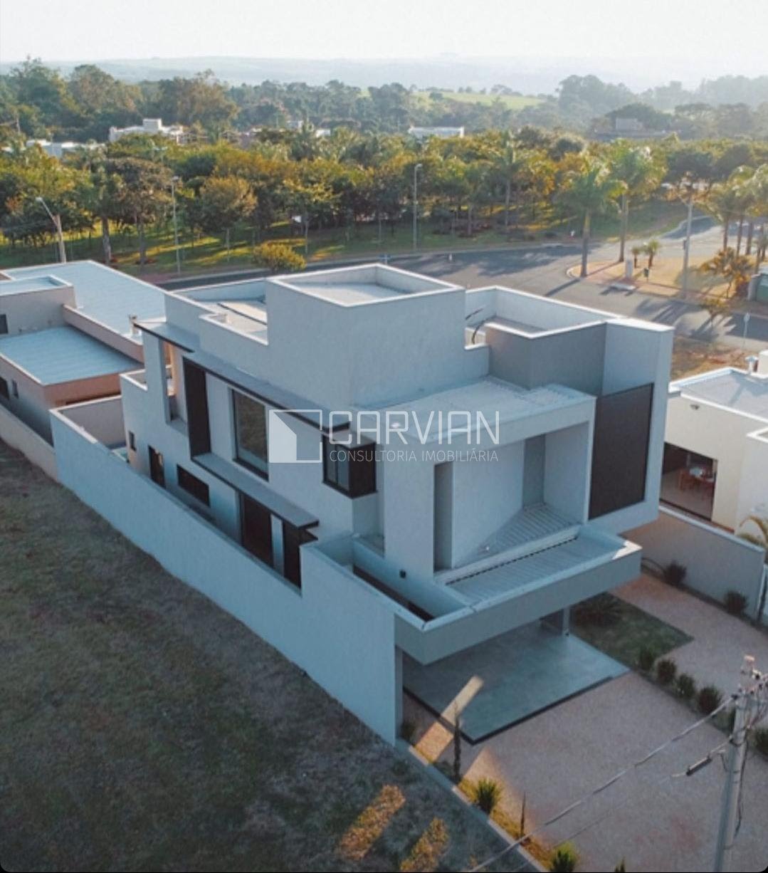 Casa à venda com 3 quartos, 3 suítes, 4 vagas e 360m² no Residencial Alto do Castelo, Ribeirão Preto (SP) — foto 6 de 29