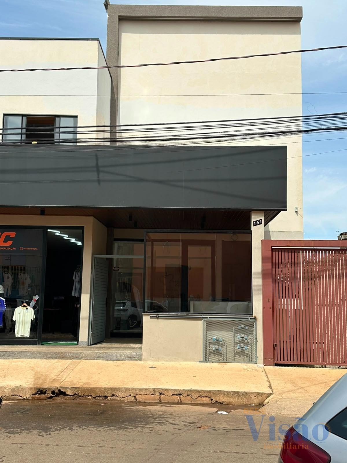 Comercial para alugar com 4 banheiros e 200m² no Centro, Paracatu — foto principal