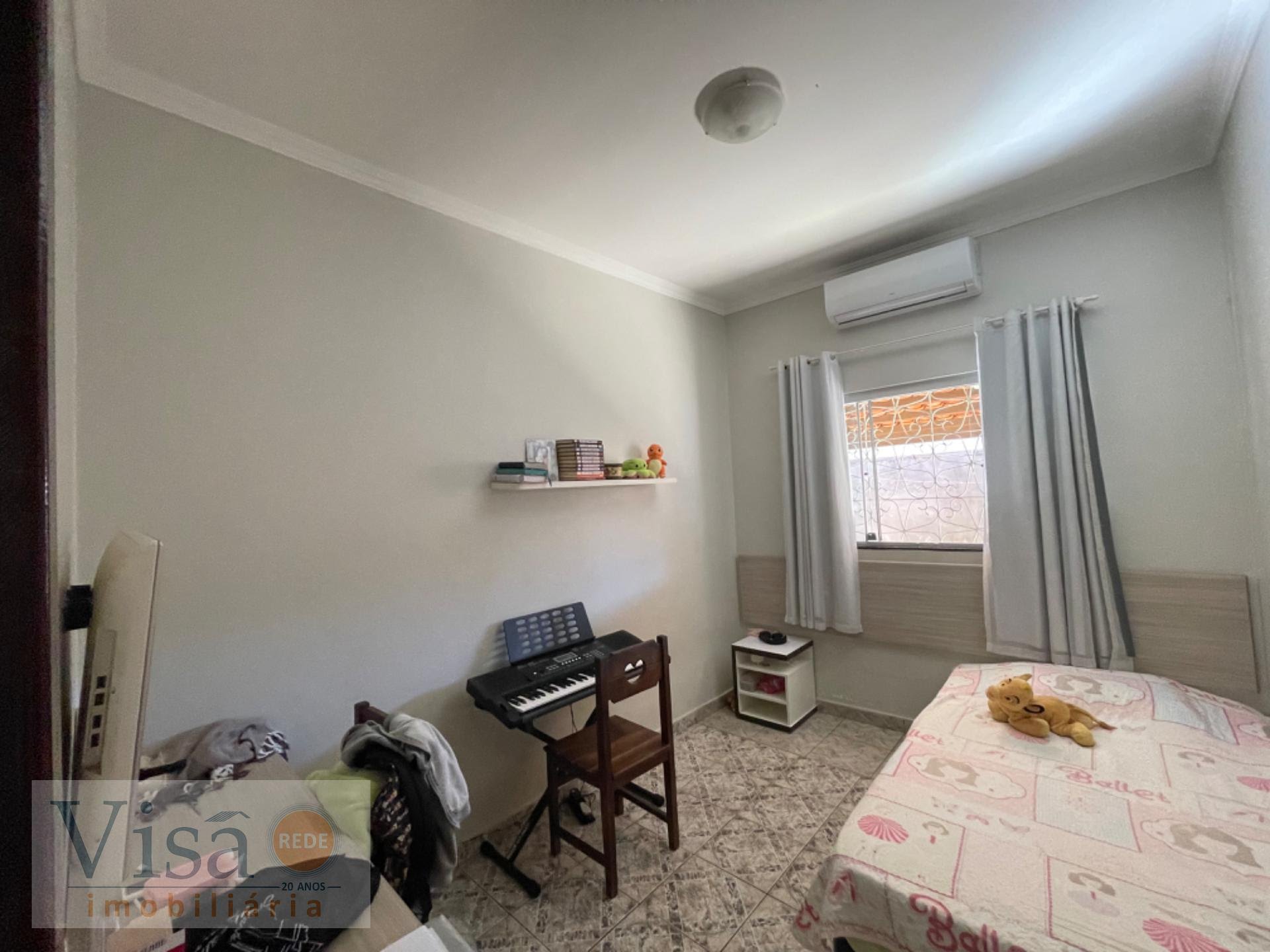 Casa à venda com 3 quartos, 1 suíte, 3 vagas e 150m² no Santana, Paracatu (MG) — foto 12 de 20