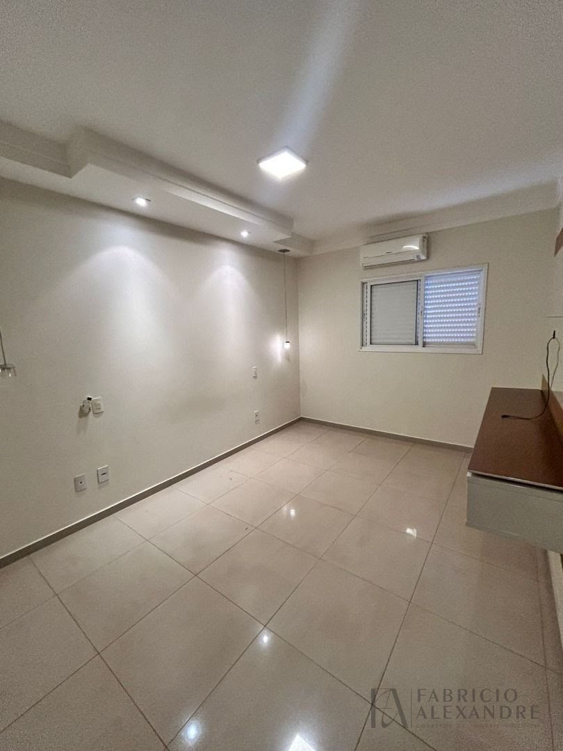 Casa à venda com 3 quartos, 3 suítes, 4 vagas e 230m² no Gaivota I, São José do Rio Preto (SP) — foto 13 de 22