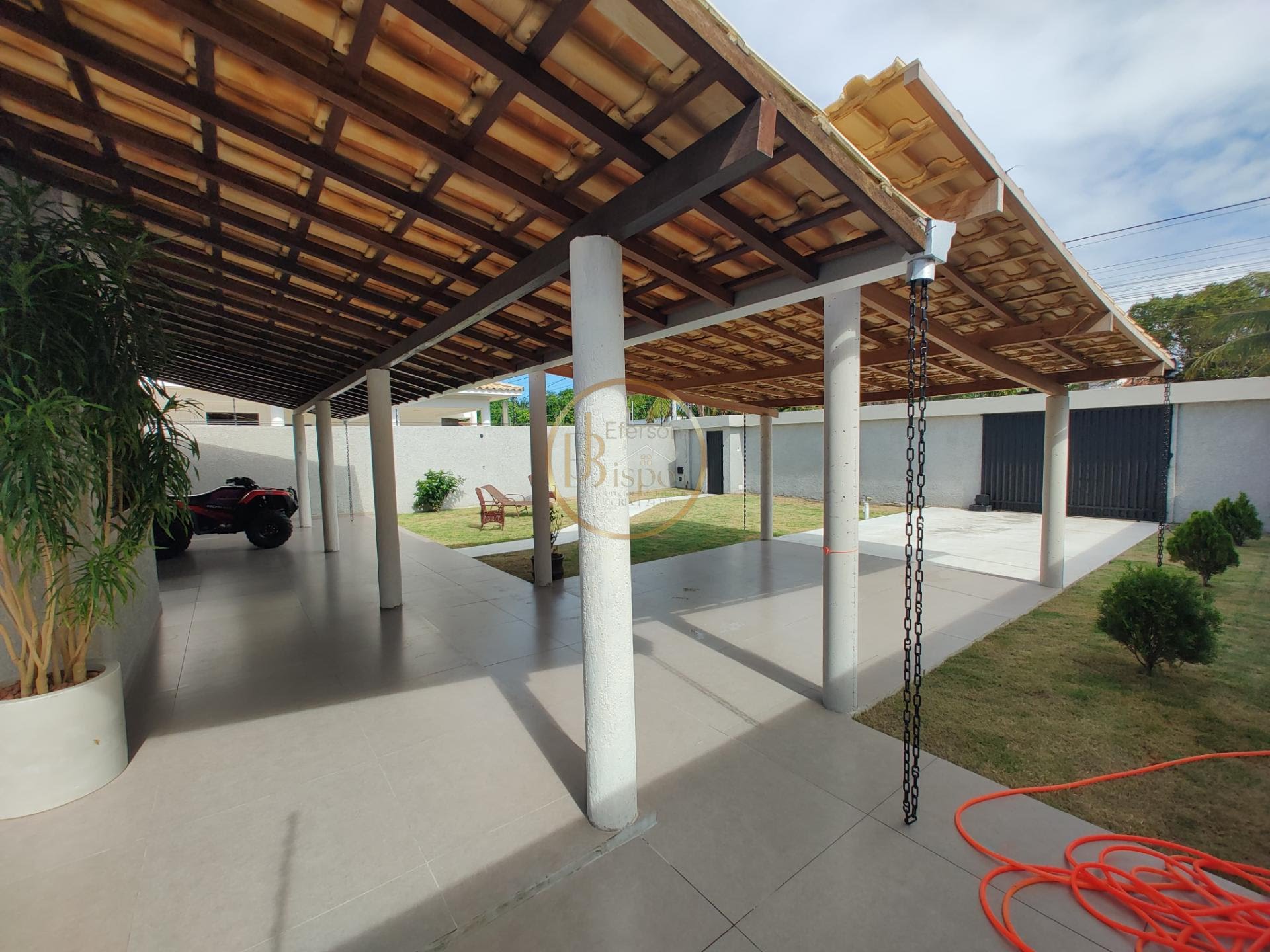 Casa à venda com 3 quartos, 3 suítes, 2 vagas e 180m² no Village 2, Porto Seguro (BA) — foto 5 de 13