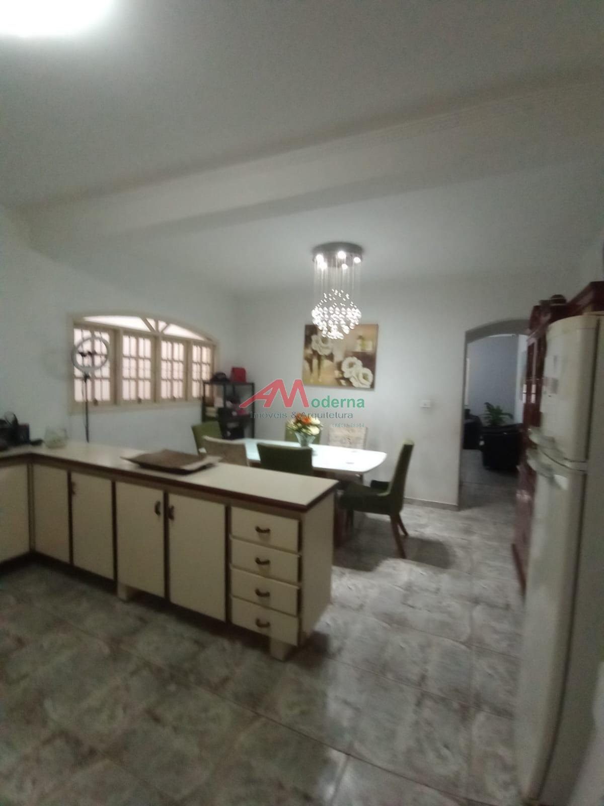 Casa à venda com 3 quartos, 2 banheiros, 2 vagas e 199m² no Jardim Mauá, Mauá (SP) — foto 9 de 21
