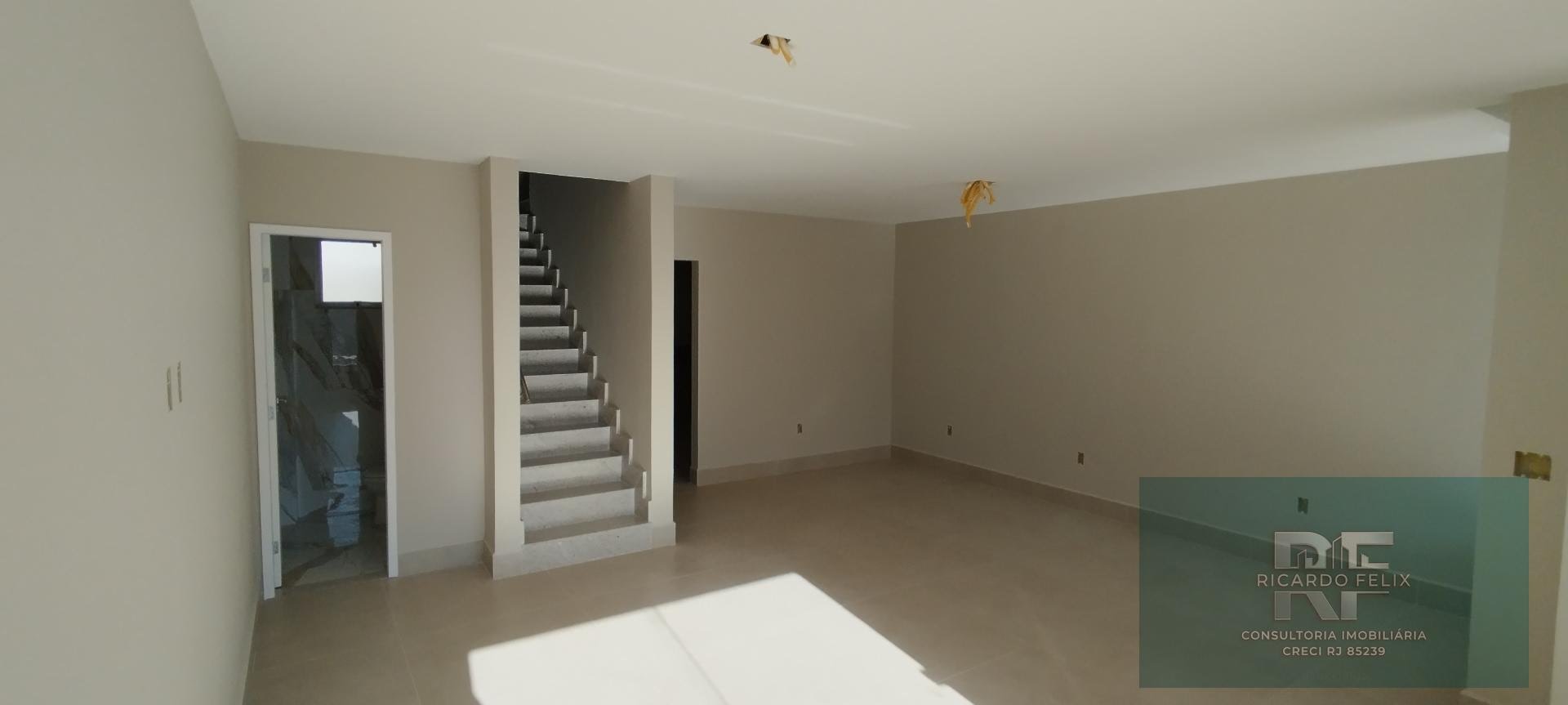 Casa à venda com 3 quartos, 3 suítes, 2 vagas e 178m² no Recreio, Rio das Ostras (RJ) — foto 9 de 30