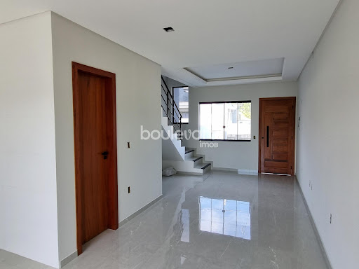 Sobrado de 2 Dormitórios | 2 suítes I Alta Vista I São José