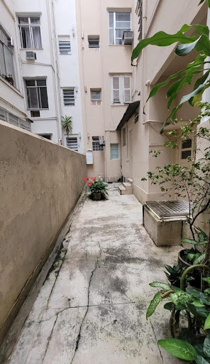 Apartamento à venda no Flamengo: 80m², 2 quartos, térreo