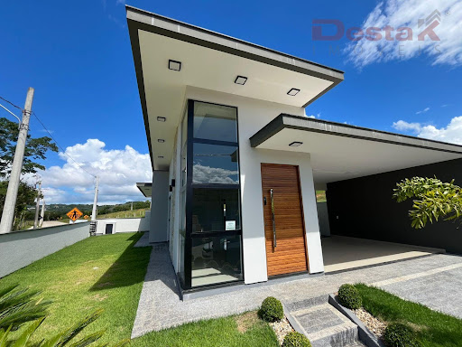 Casa em Forquilhinhas - São José