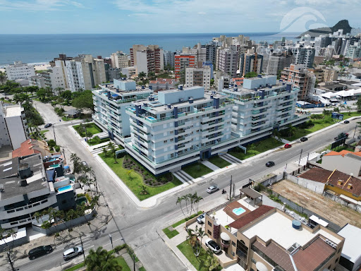 Cobertura Duplex com Piscina e Vista Deslumbrante em Caiobá