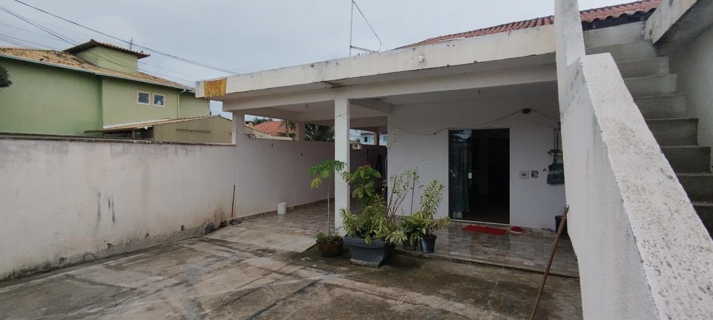 Casa à venda com 2 quartos, 1 suíte, 3 vagas e 240m² no Verdes Mares, Rio das Ostras (RJ) — foto 4 de 8