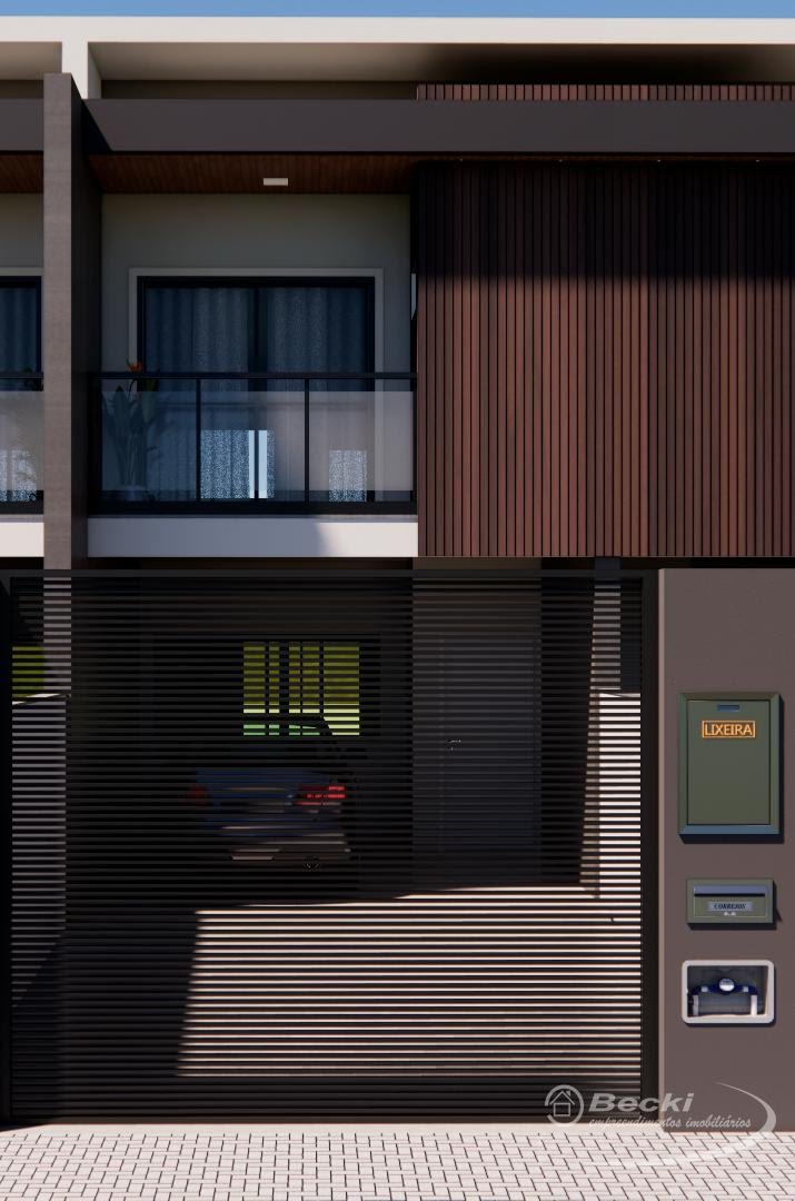 Casa à venda  no Bom Retiro - Joinville, SC. Imóveis