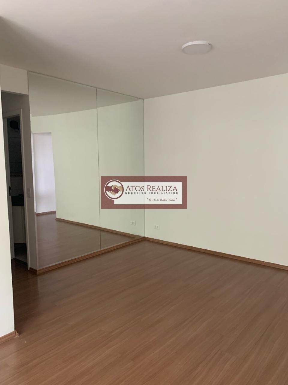 Apartamento para alugar com 3 quartos, 1 suíte, 2 vagas e 75m² no Vila Andrade, São Paulo (SP) — foto 3 de 9