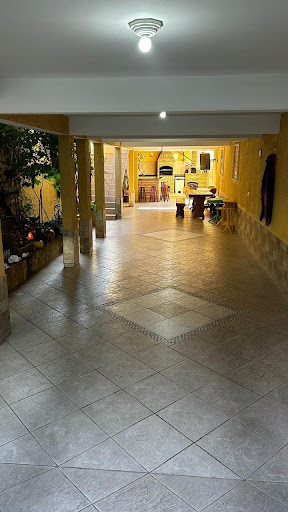 Sobrado com 3 Quartos à venda, 208m² - Vila Yolanda