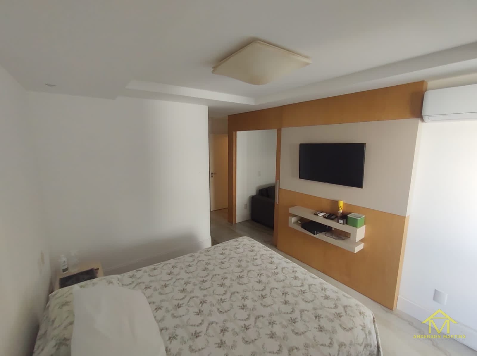 Apartamento à venda com 4 quartos, 3 banheiros, 3 vagas e 250m² no Praia da Costa, Vila Velha (ES) — foto 13 de 20