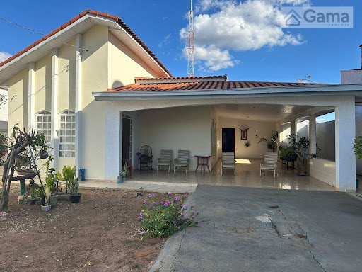 Casa em Jardim das Oliveiras  -  Vilhena