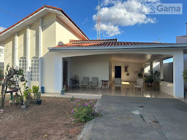 Casa em Jardim das Oliveiras  -  Vilhena