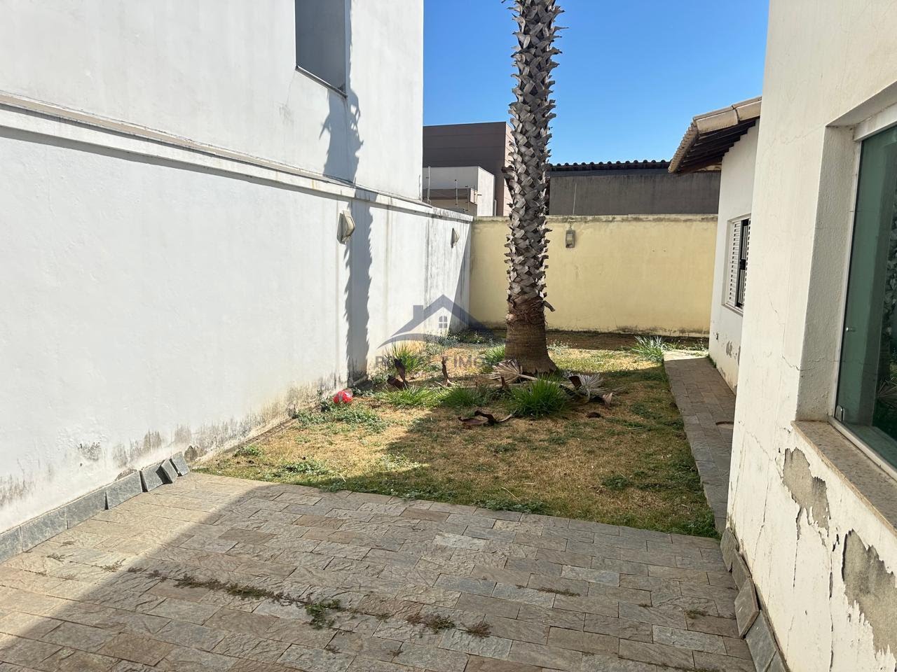 Casa à venda com 3 quartos, 1 suíte e 280m² no Iporanga, Sete Lagoas (MG) — foto 2 de 17