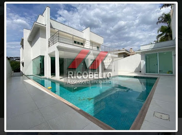 Casa em Residencial Tambore  -  Barueri