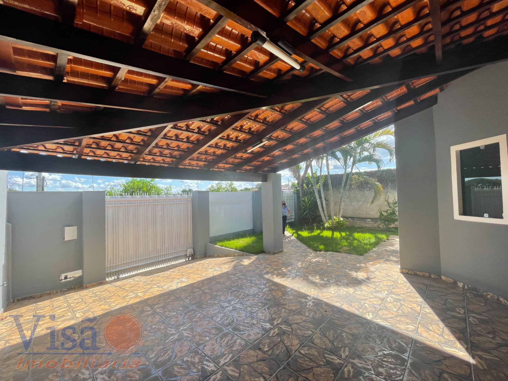 Casa à venda com 3 quartos, 1 suíte, 3 vagas e 360m² no Novo Horizonte, Paracatu (MG) — foto 5 de 25