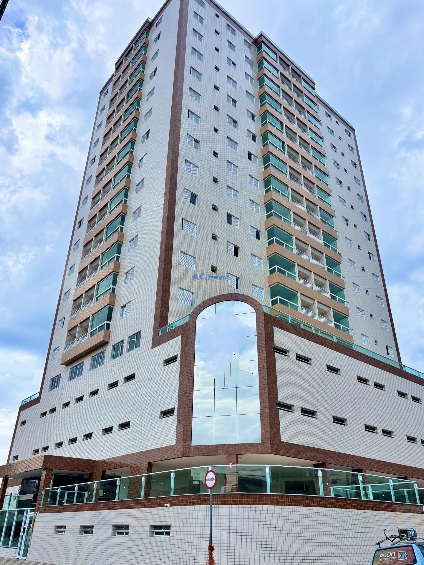 Apartamento à venda com 3 quartos, 3 suítes, 2 vagas e 128m² no Canto do Forte, Praia Grande (SP) — foto 3 de 30