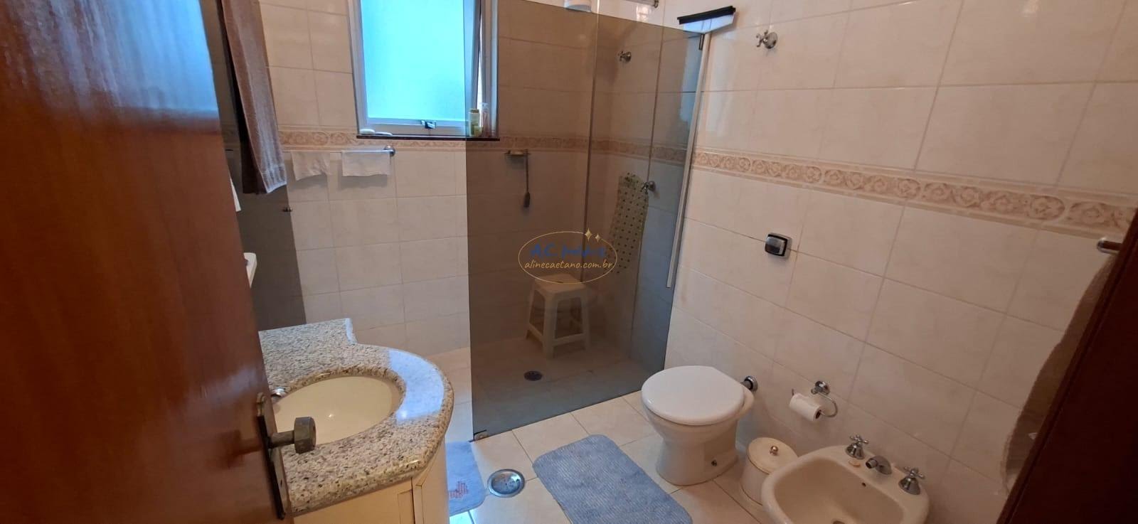 Apartamento à venda com 4 quartos, 1 suíte, 2 vagas e 141m² no Cidade Ocian, Praia Grande (SP) — foto 8 de 30