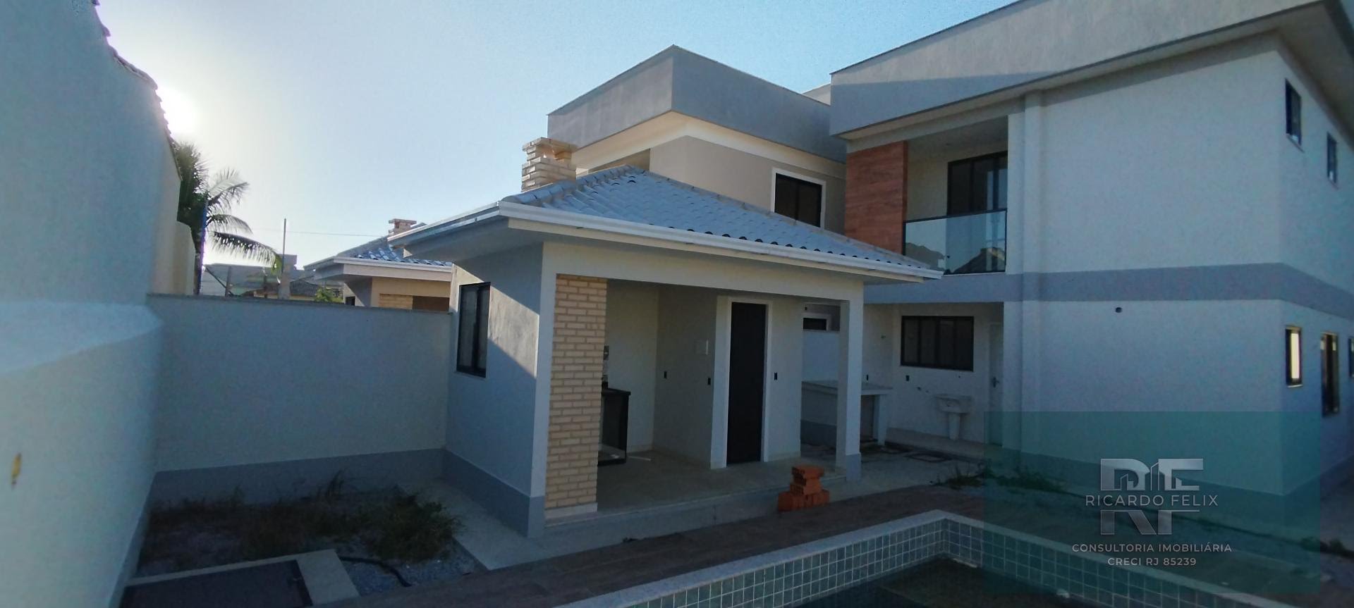 Casa à venda com 3 quartos, 3 suítes, 2 vagas e 150m² no Terra Firme, Rio das Ostras (RJ) — foto 8 de 30