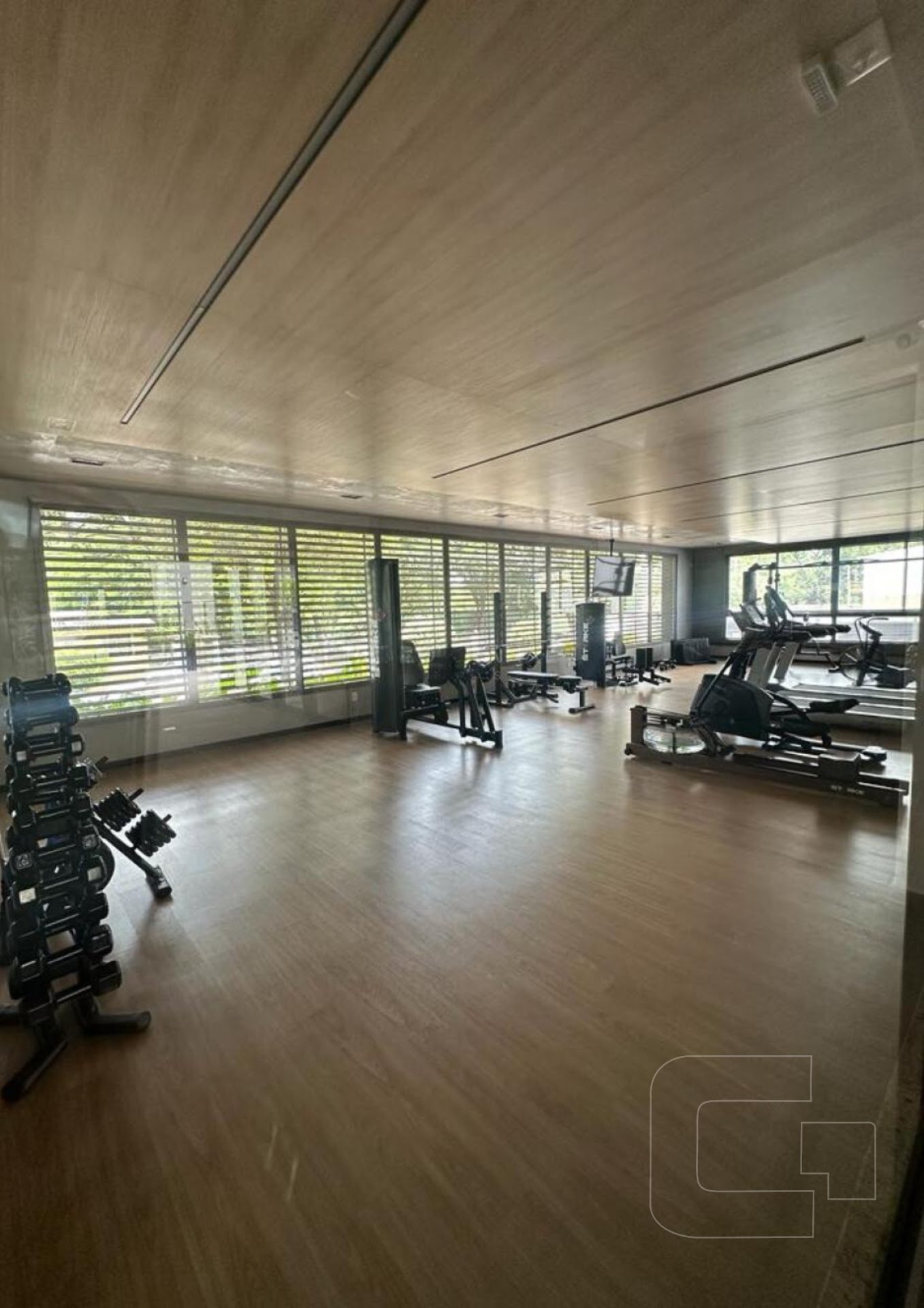 Apartamento à venda com 3 quartos, 1 suíte, 2 vagas e 119m² no Zona 03, Maringá (PR) — foto 19 de 24