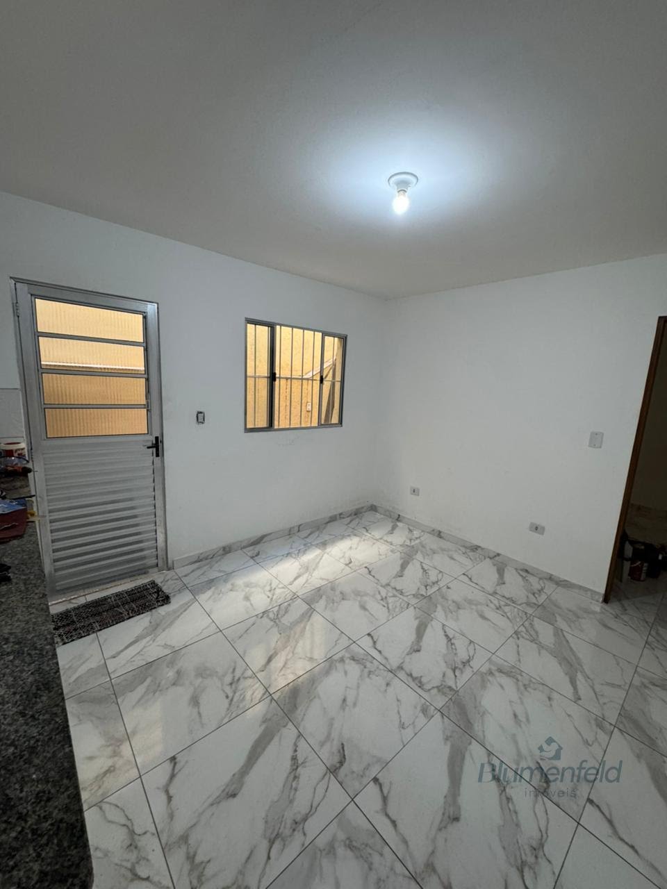 Casa para alugar com 2 quartos, 1 banheiro, 1 vaga e 100m² no Jardim Rincão, Arujá (SP) — foto 3 de 15