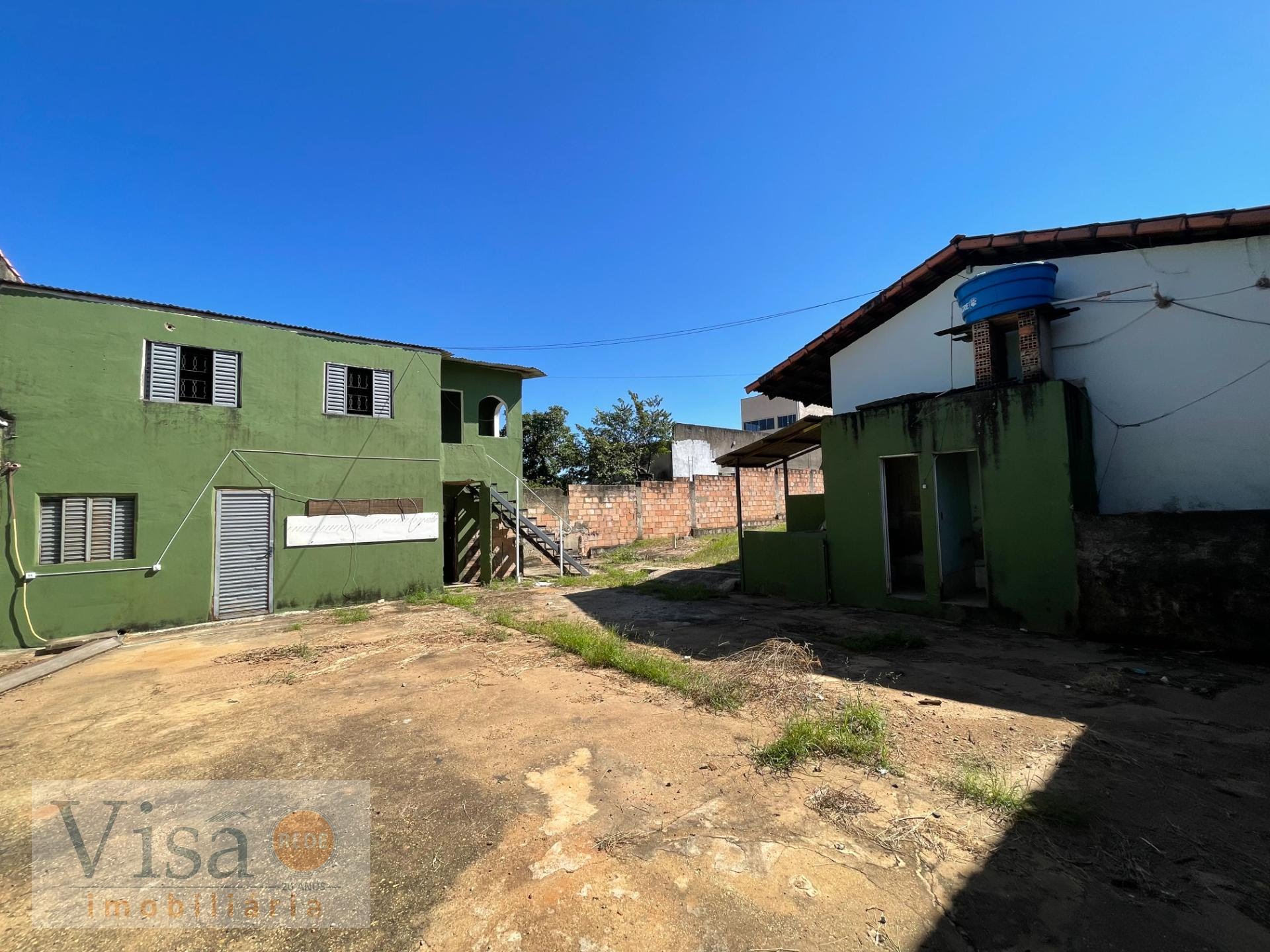 Casa à venda com 3 quartos, 2 banheiros e 450m² no Bela Vista, Paracatu — foto principal