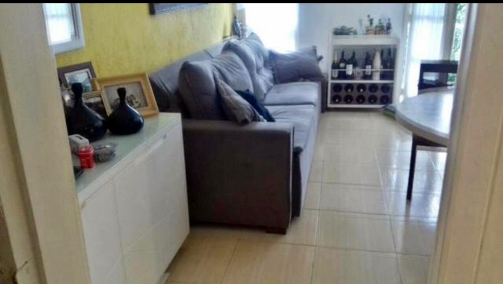 Casa à venda com 3 quartos, 1 suíte, 2 vagas e 140m² no Retiro, Petrópolis (RJ) — foto 5 de 13