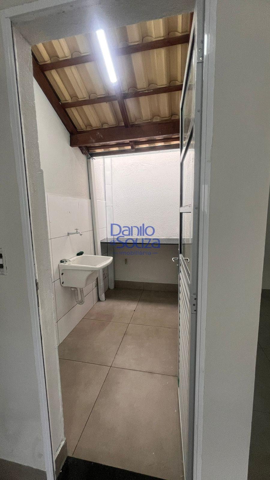 Casa à venda com 2 quartos, 1 suíte, 2 vagas e 80m² no Jardim Europa V, Araxá (MG) — foto 4 de 26